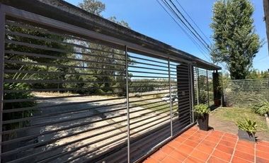 Casa a la venta en el dique de Tandil