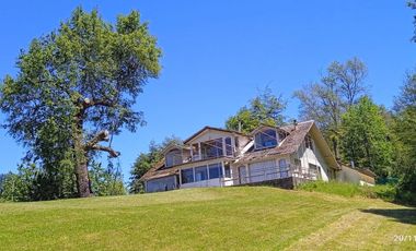 Hermosa Casa a 6 Km de Villarrica sector Cruz Blanca