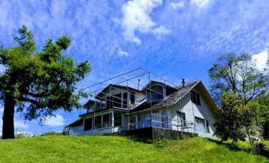 Hermosa Casa a 6 Km de Villarrica sector Cruz Blanca