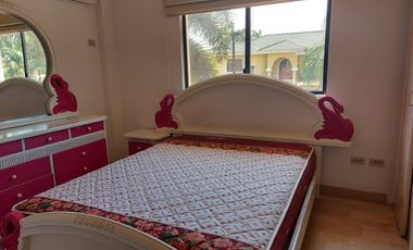 Samborondon, Renta de linda casa 3 dormitorios con Jacuzzi amoblada