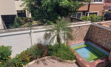 Samborondon, Renta de linda casa 3 dormitorios con Jacuzzi amoblada