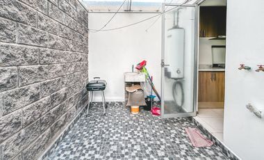 CASA EN VENTA EN ESQUINA CON 3 RECÁMARAS A UNOS PASOS DE LA 16 DE SEPTIEMBRE Y PERIFÉRICO