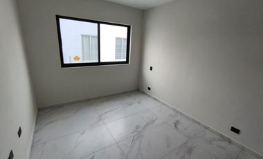 RESIDENCIA EN SENDEROS DE MONTE VERDE