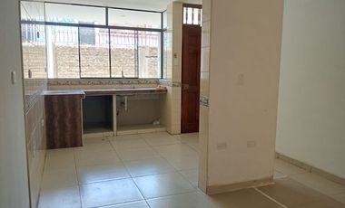 Venta De Amplia Casa Urb San Isidro I Etapa (GAPONTE)