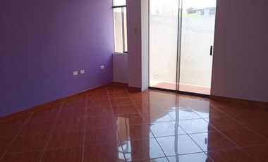 Venta De Amplia Casa Urb San Isidro I Etapa (GAPONTE)