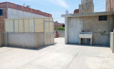 Venta De Amplia Casa Urb San Isidro I Etapa (GAPONTE)