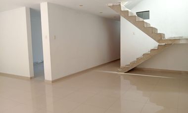 Venta De Amplia Casa Urb San Isidro I Etapa (GAPONTE)
