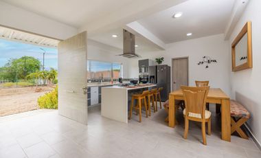 TE RENTO EXCLUSIVA FINCA LOS ALPES LLAMANOS AL3004124776 TENEMOS UN ALOJAMIENTO EQUIPADO CON LA MEJOR DOTACION.