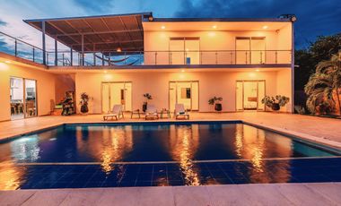 TE RENTO EXCLUSIVA FINCA LOS ALPES LLAMANOS AL3004124776 TENEMOS UN ALOJAMIENTO EQUIPADO CON LA MEJOR DOTACION.