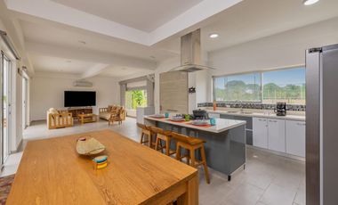 TE RENTO EXCLUSIVA FINCA LOS ALPES LLAMANOS AL3004124776 TENEMOS UN ALOJAMIENTO EQUIPADO CON LA MEJOR DOTACION.