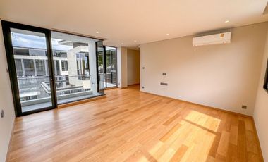 🐇꒰Pet-Friendly꒱ ♥ Luxury House & Private Swimming pool with 4 bedrooms in Rama 9 I The Urban Reserve Rama 9