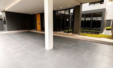 🐇꒰Pet-Friendly꒱ ♥ Luxury House & Private Swimming pool with 4 bedrooms in Rama 9 I The Urban Reserve Rama 9