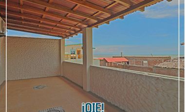 En venta: Casa Playera con Amplio Patio en San Jacinto