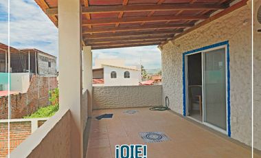 En venta: Casa Playera con Amplio Patio en San Jacinto