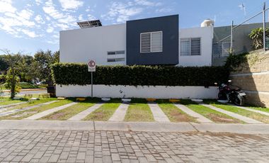 Casa en Venta, Col Parques del Bosque, Tlaquepaque, Jalisco.
