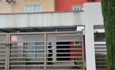 CASA AMUEBLADA JUNTO A PEGASSO