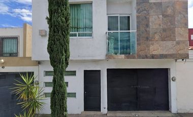 REMATO PROPIEDAD EN ZACAPU MICHOACAN MODERNA