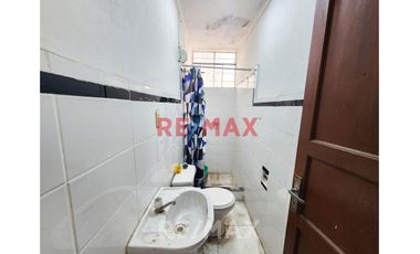 Ocasion Departamento Dos Habitaciones 60M2 Incluye 60M2 De Aires En El Rimac