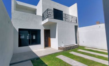 Casa en venta en Tequisquiapan, Centrica, 3 rec, 2.5 baños, ¡Super ubicada!