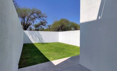 Casa en venta en Tequisquiapan, Centrica, 3 rec, 2.5 baños, ¡Super ubicada!