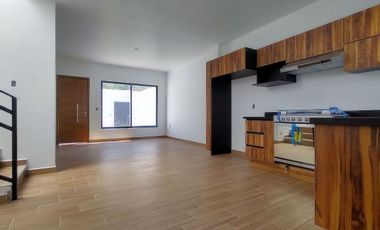 Casa en venta en Tequisquiapan, Centrica, 3 rec, 2.5 baños, ¡Super ubicada!