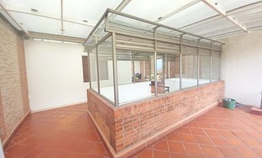 VENTA DE PENTHOUSE EN LOMAS MENGA