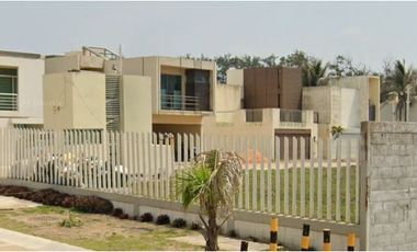 COHC (EMB) CASA EN VENTA EN REAL DE PALMAS VERACRUZ
