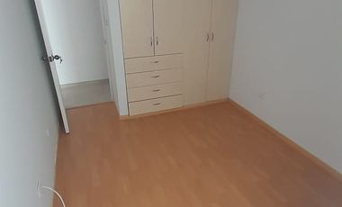 VENDO DEPARTAMENTO A DOS CUADRAS DE AV EJERCITO EN CONDOMINIO LOS MANZANOS.