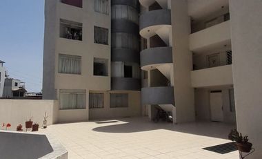 VENDO DEPARTAMENTO A DOS CUADRAS DE AV EJERCITO EN CONDOMINIO LOS MANZANOS.
