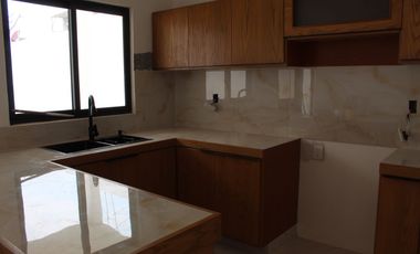 Vendo casa en COL. FERNANDO LOPEZ ARIAS  VERACRUZ VER.
