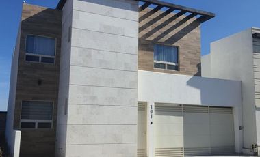 Casa en venta en Residencial La Escondida Saltillo Coahuila