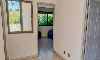 Venta de Casa en Burgos Secc. Casa Blanca, Temixco, Morelos