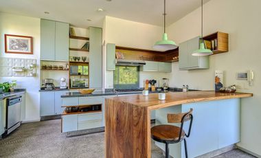 Casa en Sierra del Mar, entre la jungla, con alberca privada, vistas a las montañas. Un paraíso de tranquilidad y naturaleza