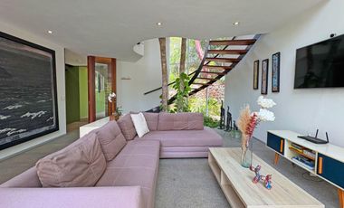 Casa en Sierra del Mar, entre la jungla, con alberca privada, vistas a las montañas. Un paraíso de tranquilidad y naturaleza