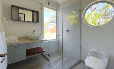 Casa en Sierra del Mar, entre la jungla, con alberca privada, vistas a las montañas. Un paraíso de tranquilidad y naturaleza