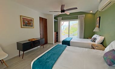 Casa en Sierra del Mar, entre la jungla, con alberca privada, vistas a las montañas. Un paraíso de tranquilidad y naturaleza