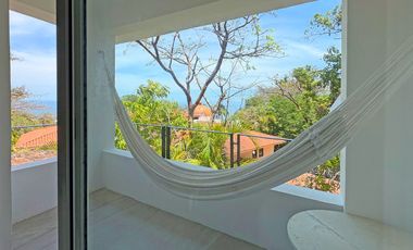 Casa en Sierra del Mar, entre la jungla, con alberca privada, vistas a las montañas. Un paraíso de tranquilidad y naturaleza