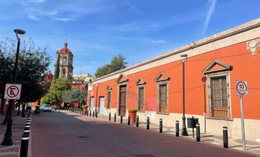 Casa en venta, en el Centro.