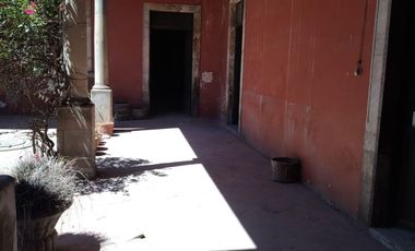 Casa en venta, en el Centro.