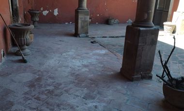 Casa en venta, en el Centro.