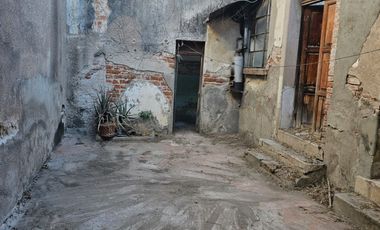 Casa en venta, en el Centro.