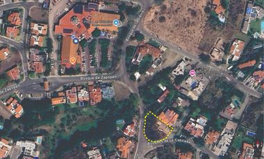 LAS CAÑADAS LOTE EN VENTA EN ESQUINA APROVECHABLE A 1 CALLE DEL COLEGIO ALEMAN