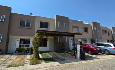 Casa EN RENTA en Cuautlancingo Fracc. con alberca