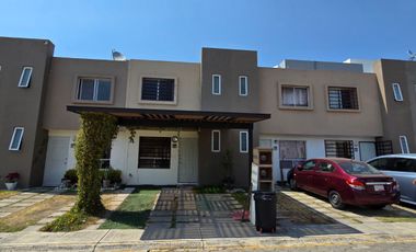 Casa EN RENTA en Cuautlancingo Fracc. con alberca