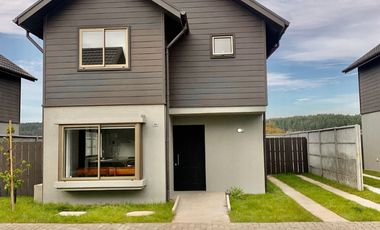 Arriendo Casa Amoblada en Lomas de San Sebastián