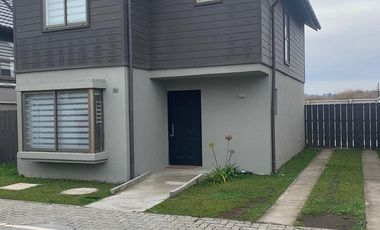 Arriendo Casa Amoblada en Lomas de San Sebastián
