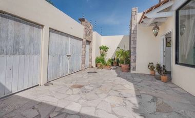 Casa Eve, en Zona Exclusiva