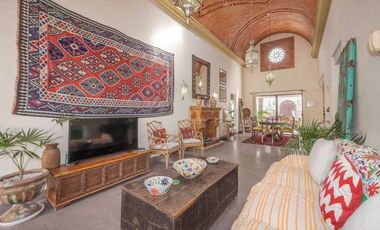 Casa Eve, en Zona Exclusiva