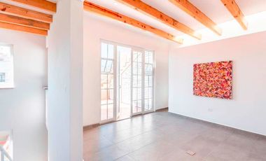 Casa Linda vista, con espacios versátiles y estilo único