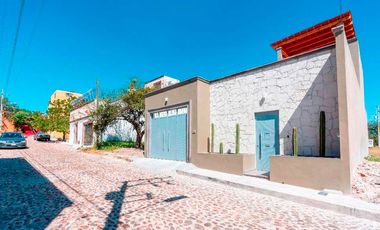 Casa Linda vista, con espacios versátiles y estilo único